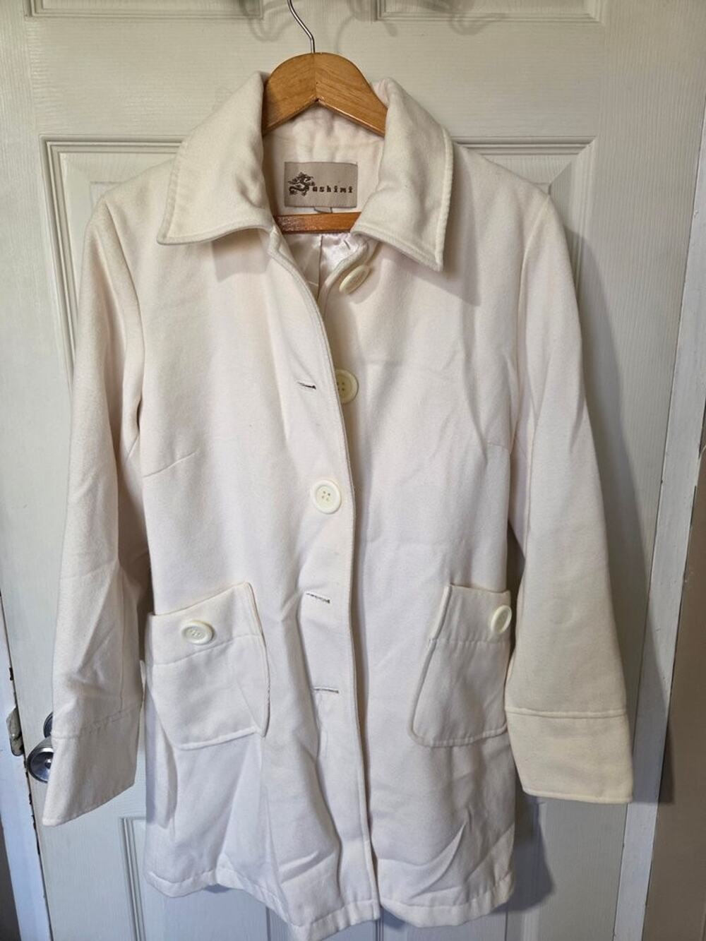 Sashimi Women's White Mid-Length Coat